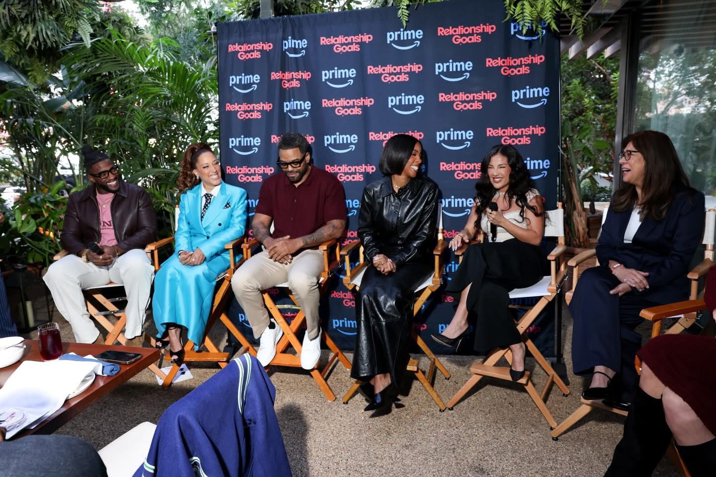 Panel with cast
